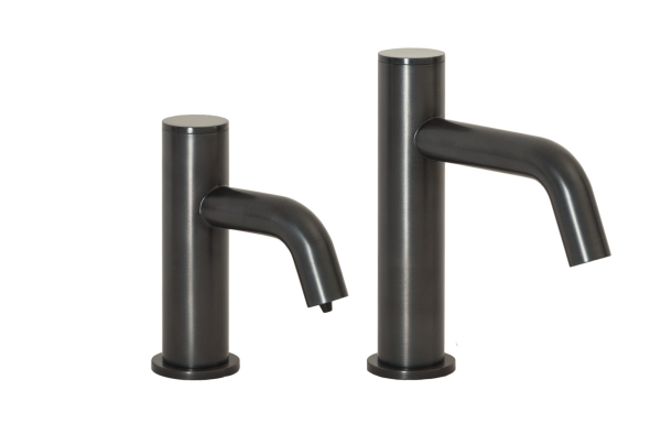 MP3260 Automatic Hands-Free Faucet with 6” Spout Reach and Automatic Soap Dispenser with 32oz. Bottle in Oil Rubbed Bronze